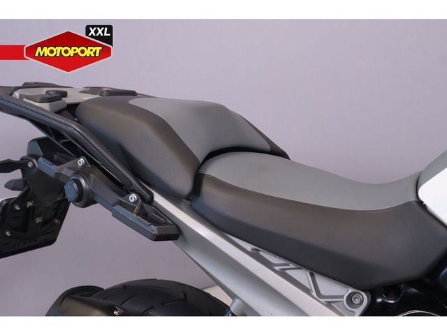 bmw - r-1300-gs