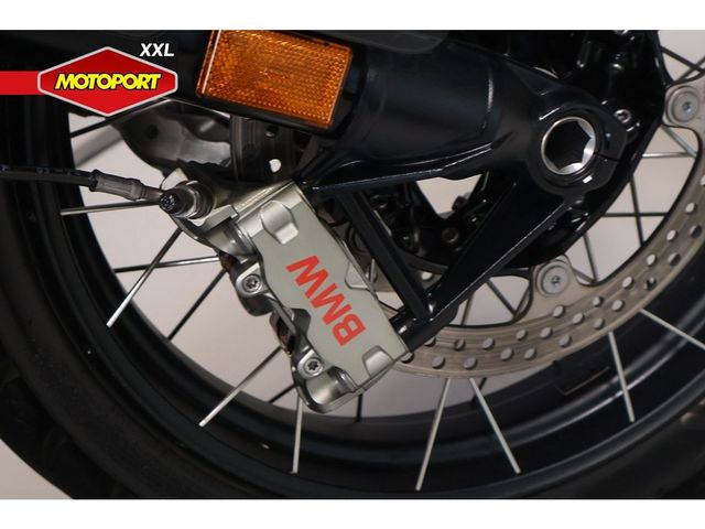 bmw - r-1300-gs