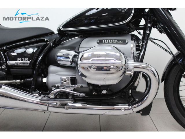 bmw - r-18