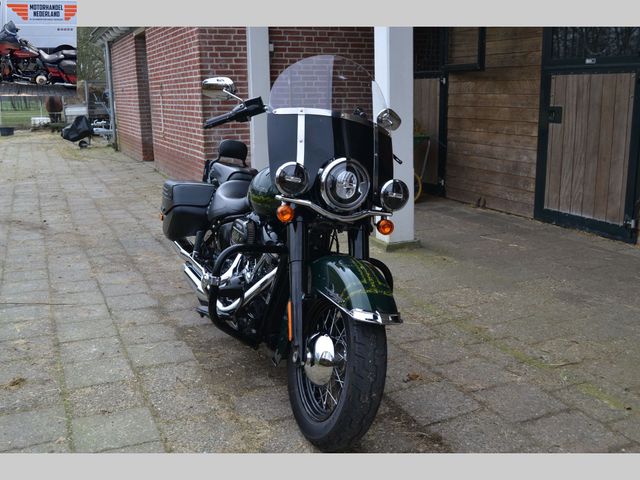 harley-davidson - heritage-softail-classic-114-flstc