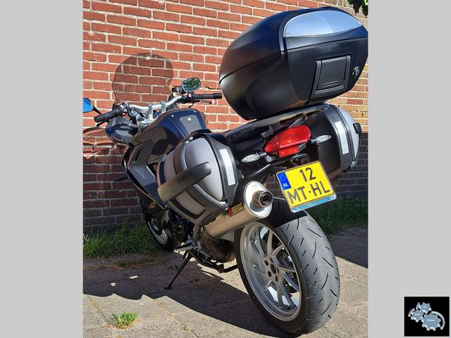 bmw - f-800-gt