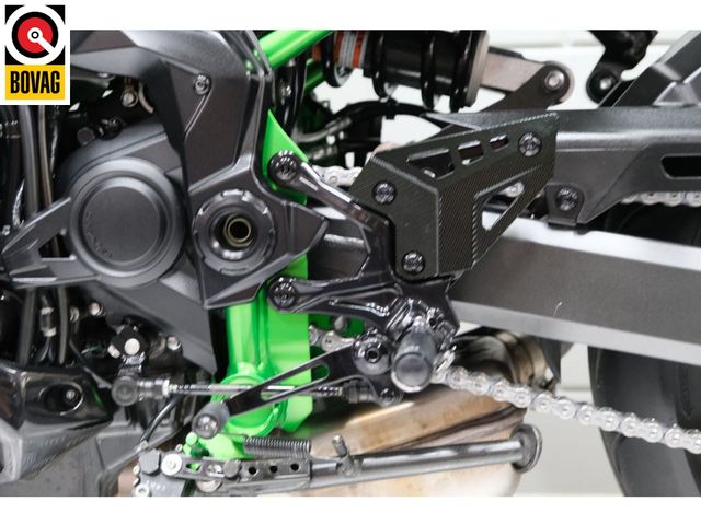 kawasaki - z900