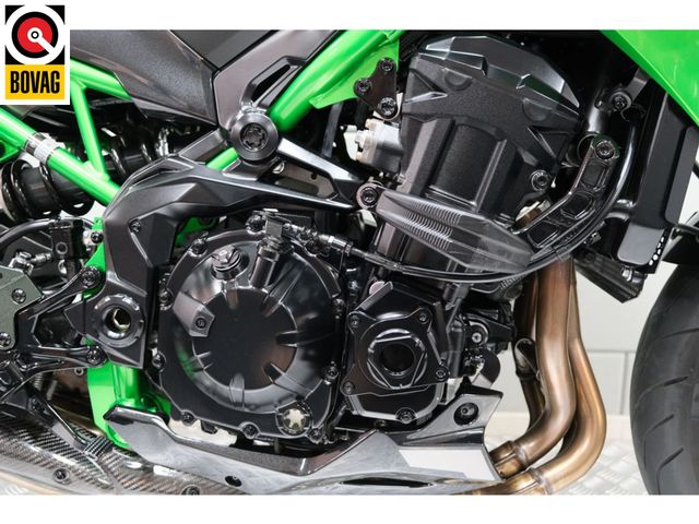 kawasaki - z900