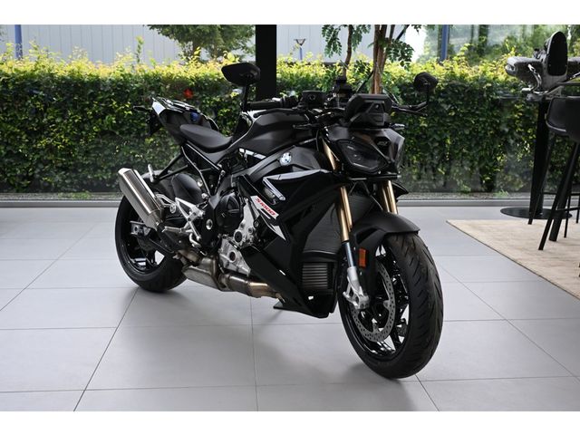 bmw - s-1000-r