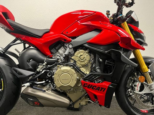 ducati - streetfighter-v4s