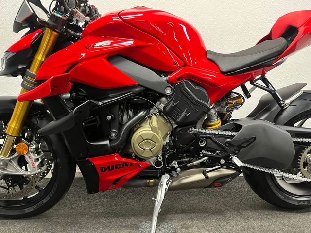 ducati - streetfighter-v4s