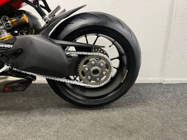 ducati - streetfighter-v4s