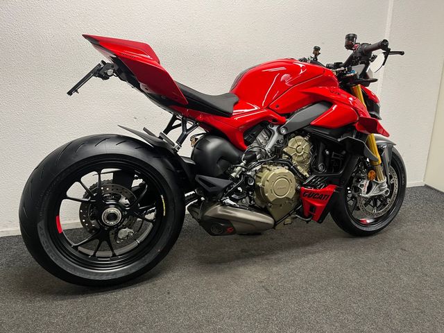 ducati - streetfighter-v4s