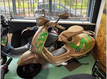 Vespa 946 Dragon 125 2025 nieuw