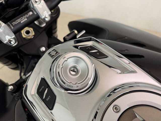 suzuki - b-king-abs-street-xtreme
