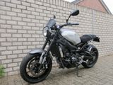 YAMAHA XSR 900