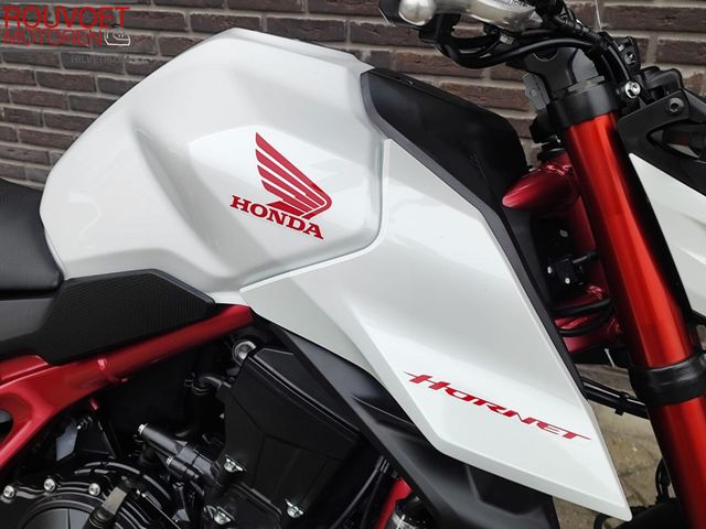 honda - cb-750-hornet