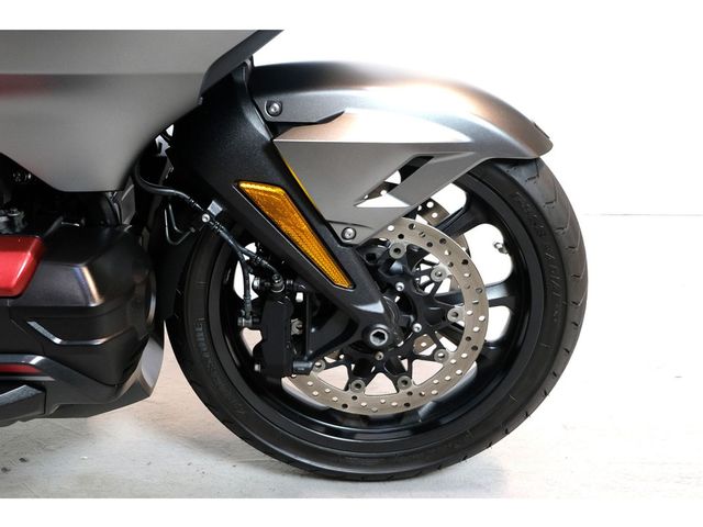 honda - gl-1800-goldwing-bagger-dct