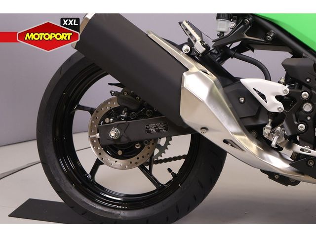 kawasaki - ninja-500-se