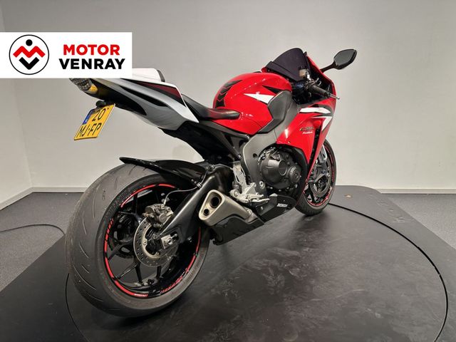 honda - cbr-1000-rr-fireblade