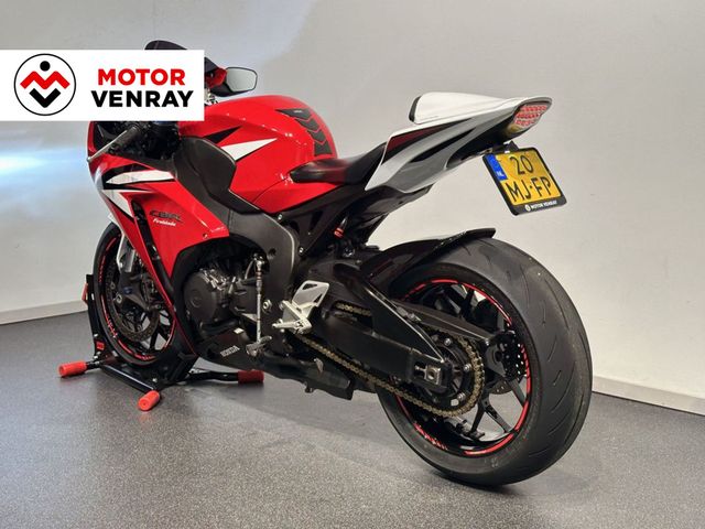 honda - cbr-1000-rr-fireblade