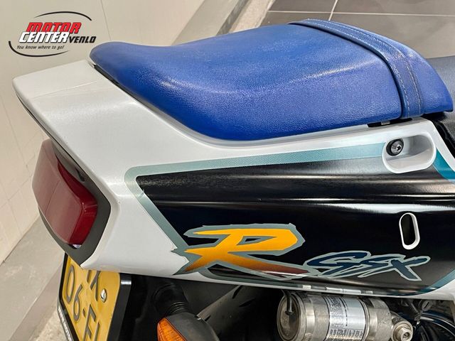 suzuki - gsx-r-750
