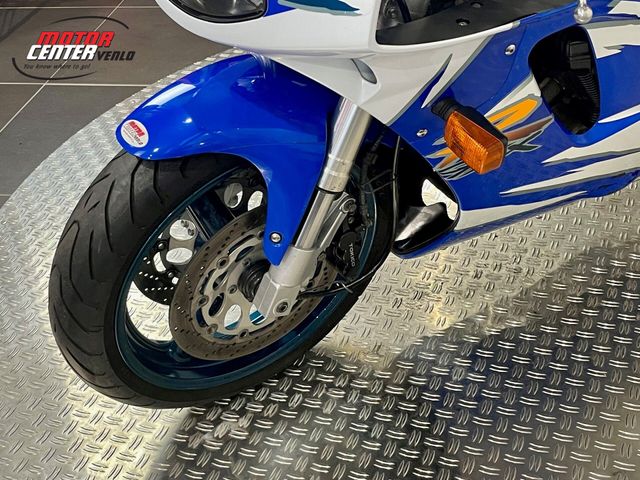 suzuki - gsx-r-750
