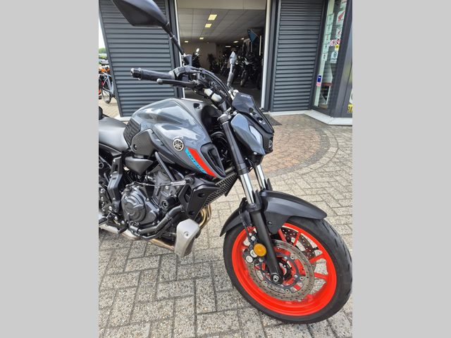 yamaha - mt-07-abs