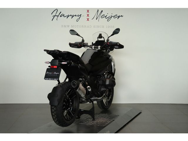 bmw - r-1300-gs