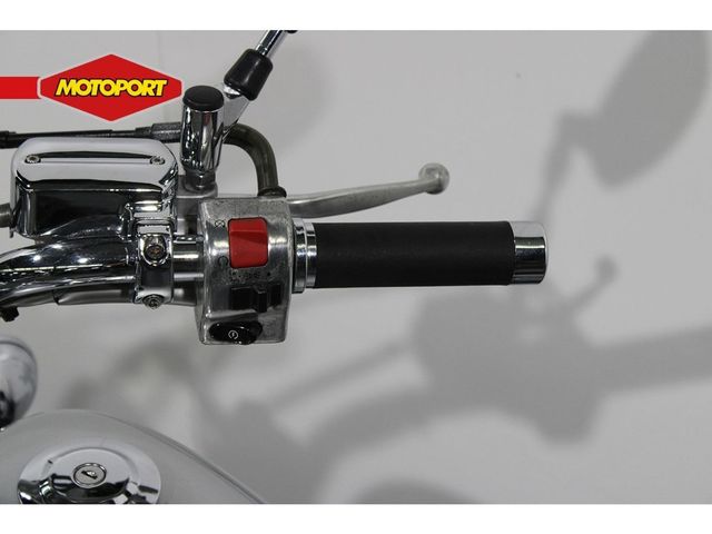 yamaha - xvs-650-dragstar