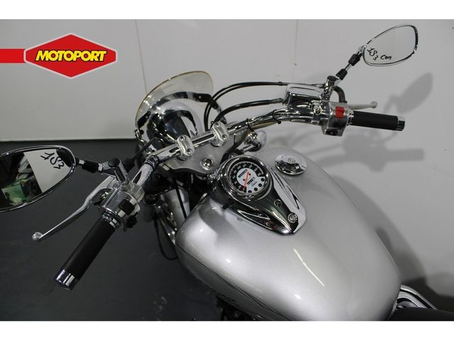 yamaha - xvs-650-dragstar