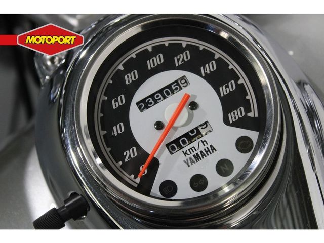 yamaha - xvs-650-dragstar