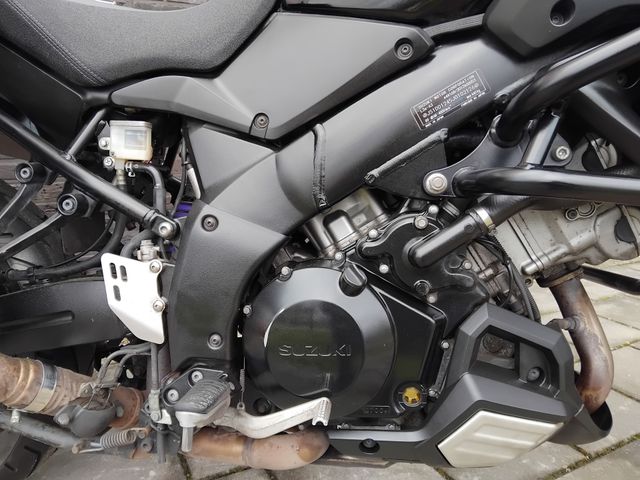 suzuki - v-strom-dl-1000