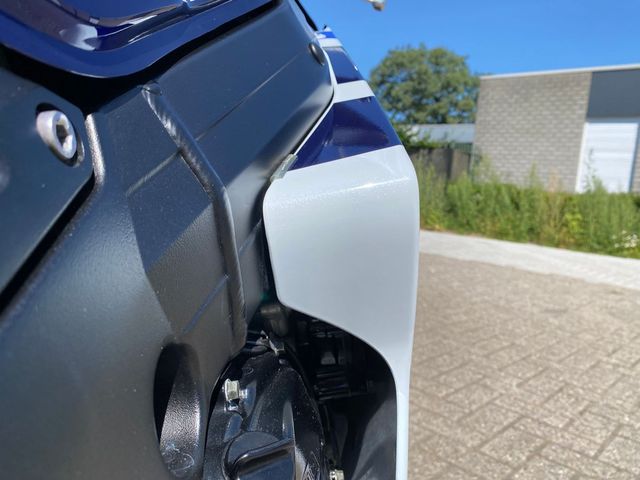 suzuki - gsx-r-1000