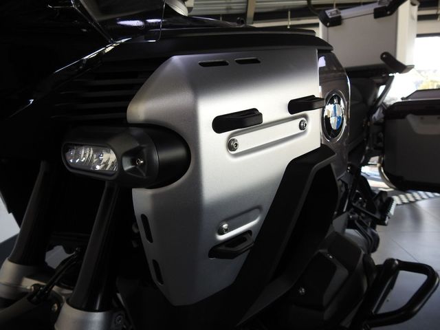 bmw - r-1300-gs-adventure