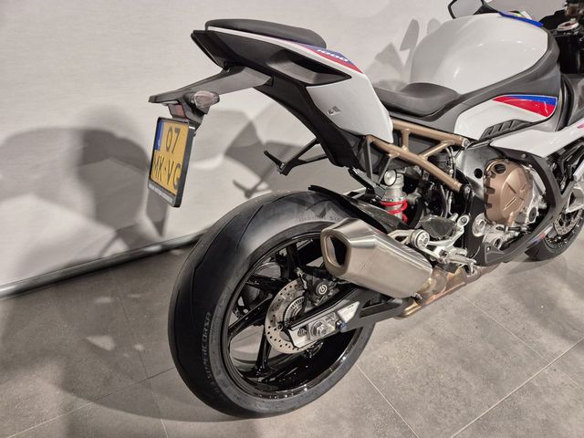 bmw - s-1000-rr