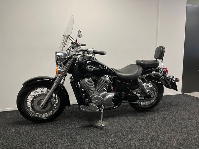 honda - vt-750-c2-shadow-ace