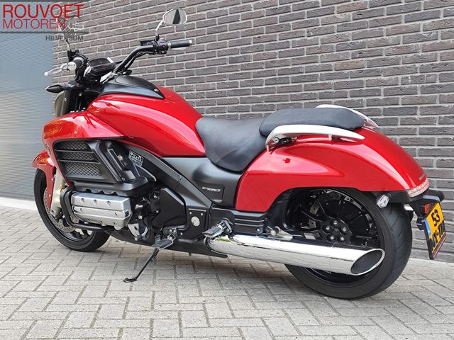 honda - f6-c-gl-1800-valkyrie