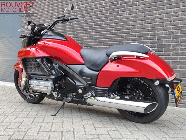honda - f6-c-gl-1800-valkyrie