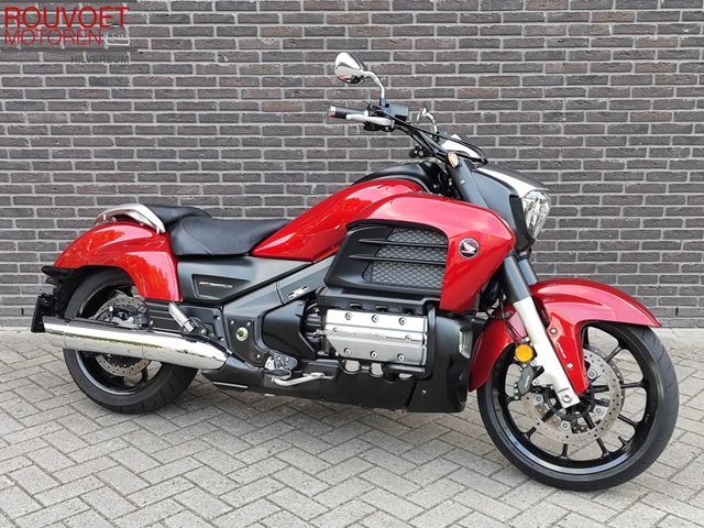honda - f6-c-gl-1800-valkyrie