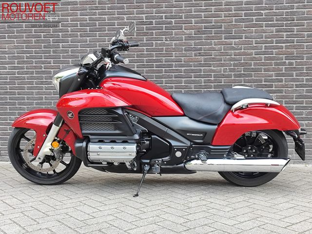 honda - f6-c-gl-1800-valkyrie