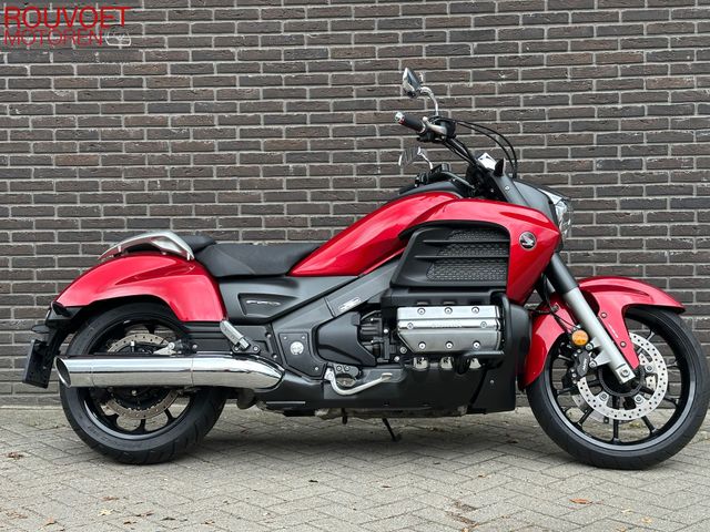 honda - f6-c-gl-1800-valkyrie