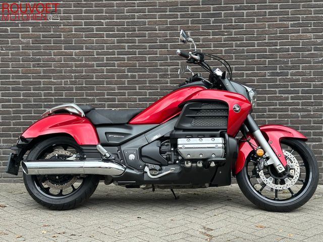 honda - f6-c-gl-1800-valkyrie