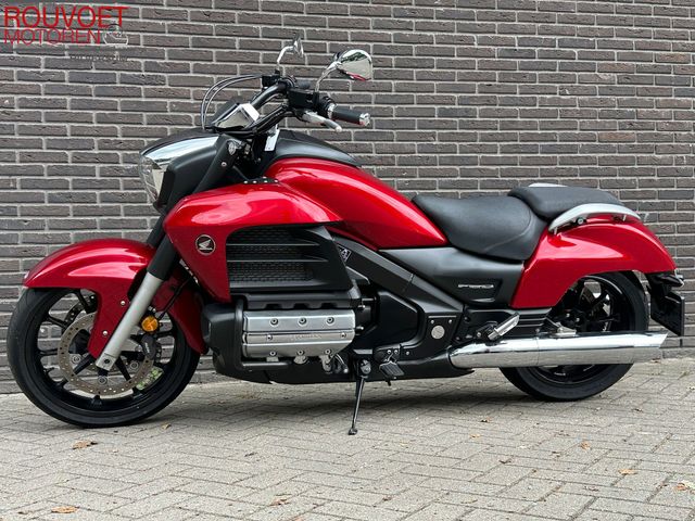 honda - f6-c-gl-1800-valkyrie