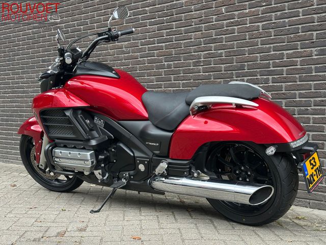 honda - f6-c-gl-1800-valkyrie