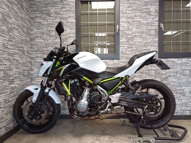 kawasaki - z650