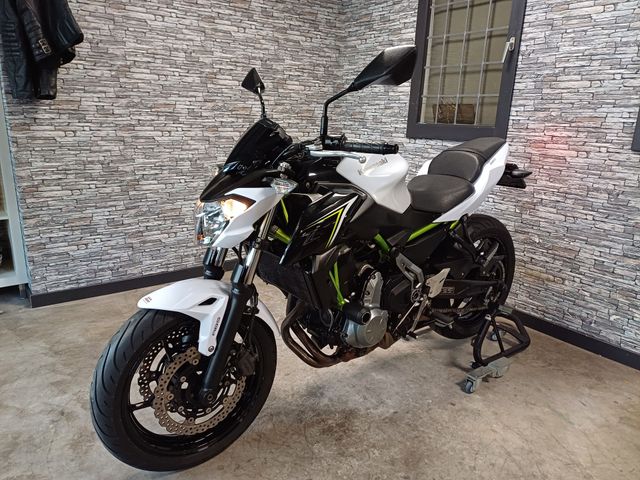 kawasaki - z650