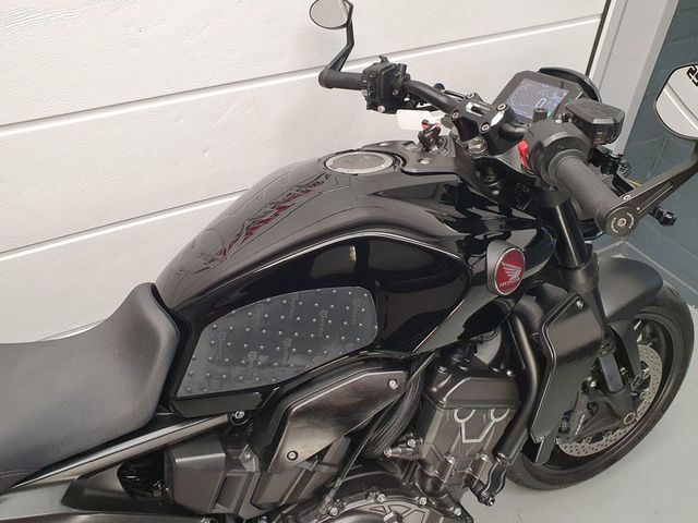 honda - cb-1000-r