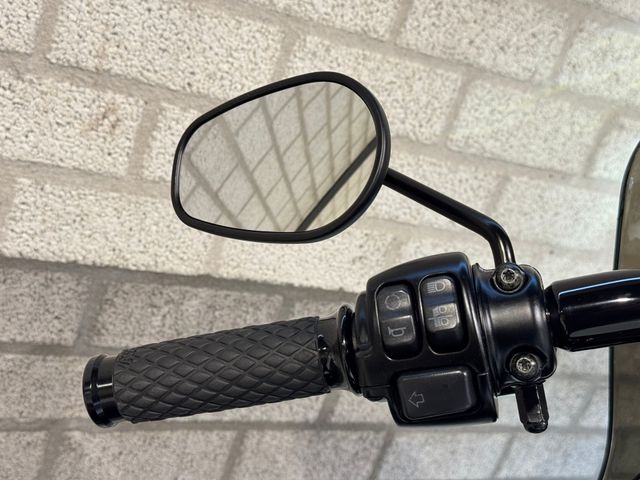 harley-davidson - street-bob-fxdb