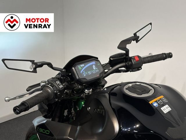 kawasaki - z900