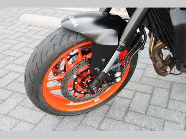 yamaha - mt-09-abs
