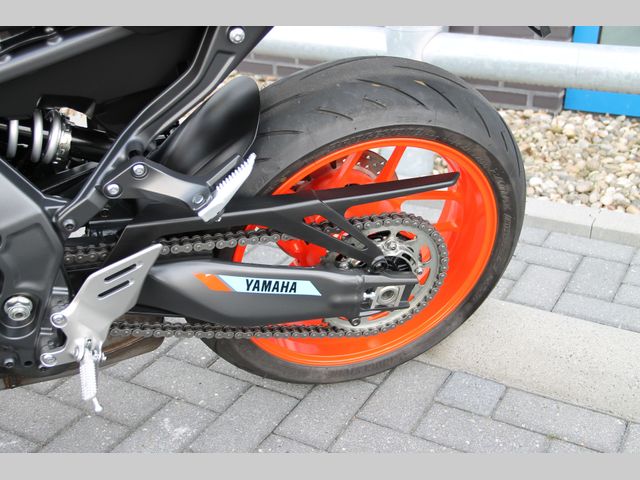 yamaha - mt-09-abs