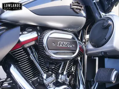 HARLEY-DAVIDSON STREET GLIDE CVO – foto 2