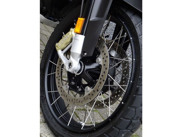 bmw - r-1250-gs-adventure