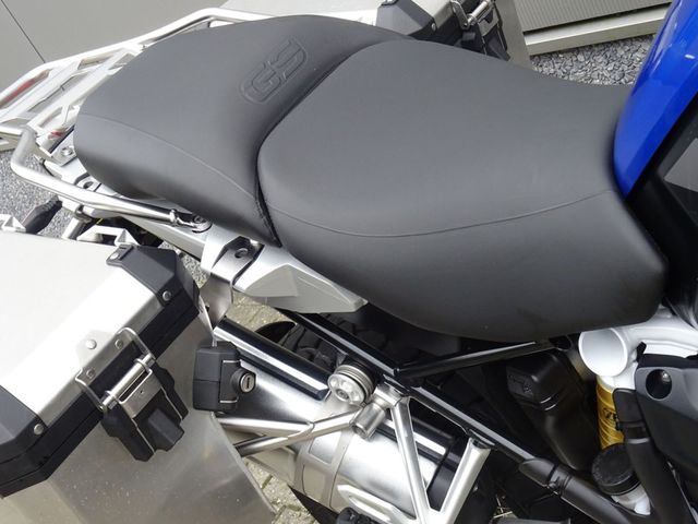 bmw - r-1250-gs-adventure